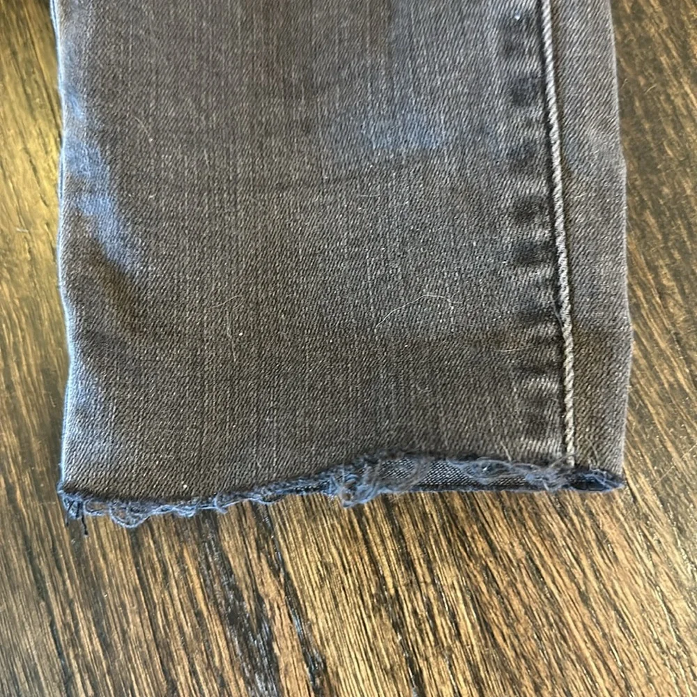 Madewell Black Jeans Curvy High Rose Skinny 25 Distressed EUC